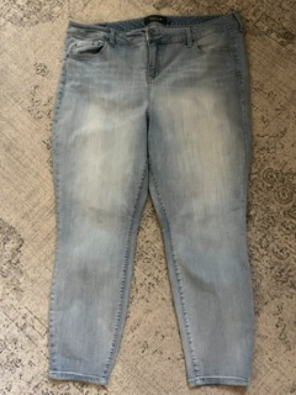 🧡3/$15 TORRID Premium High-Rise Curvy Stretchy Jeans 22T